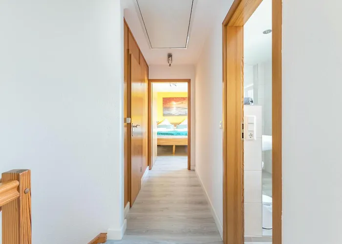 Niebuellhus Нибюлль